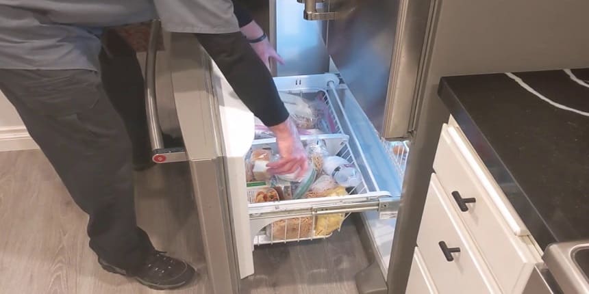 Empty the freezer how to remove freezer door