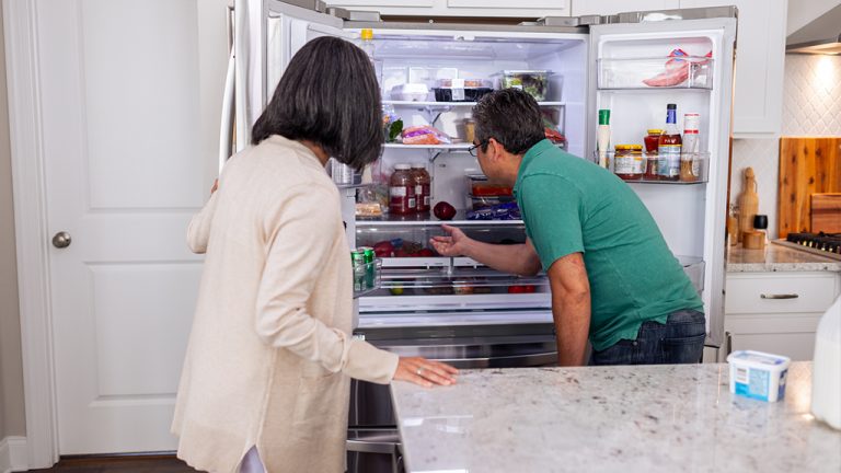 Solve the Problem of a Samsung Freezer Too Cold: Expert Tips!