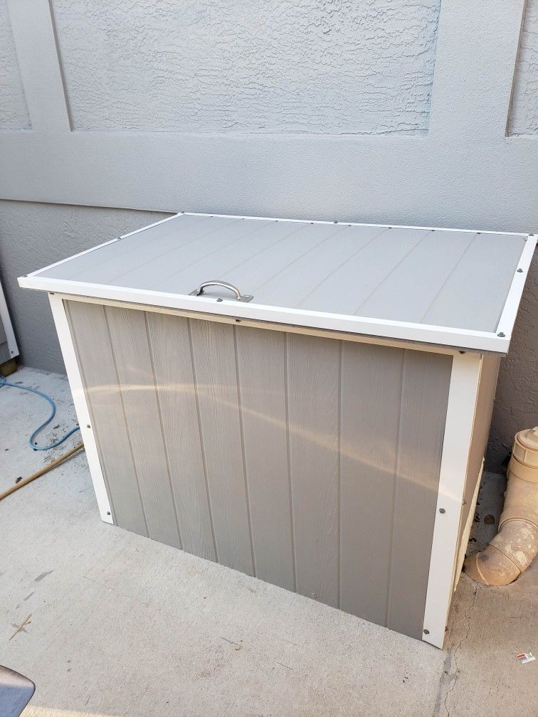 How to Store a Freezer Outside: Essential Tips and Tricks